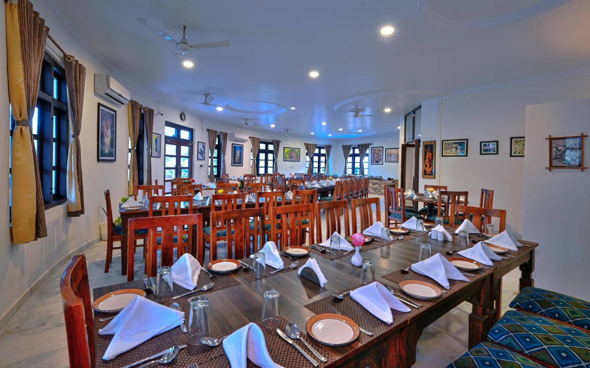 Tiger Den Resort Khilchipur  Экстерьер фото